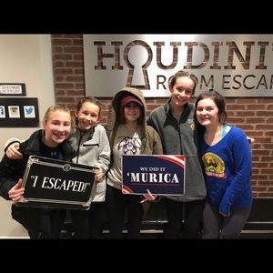 Meet your Posher, Anna